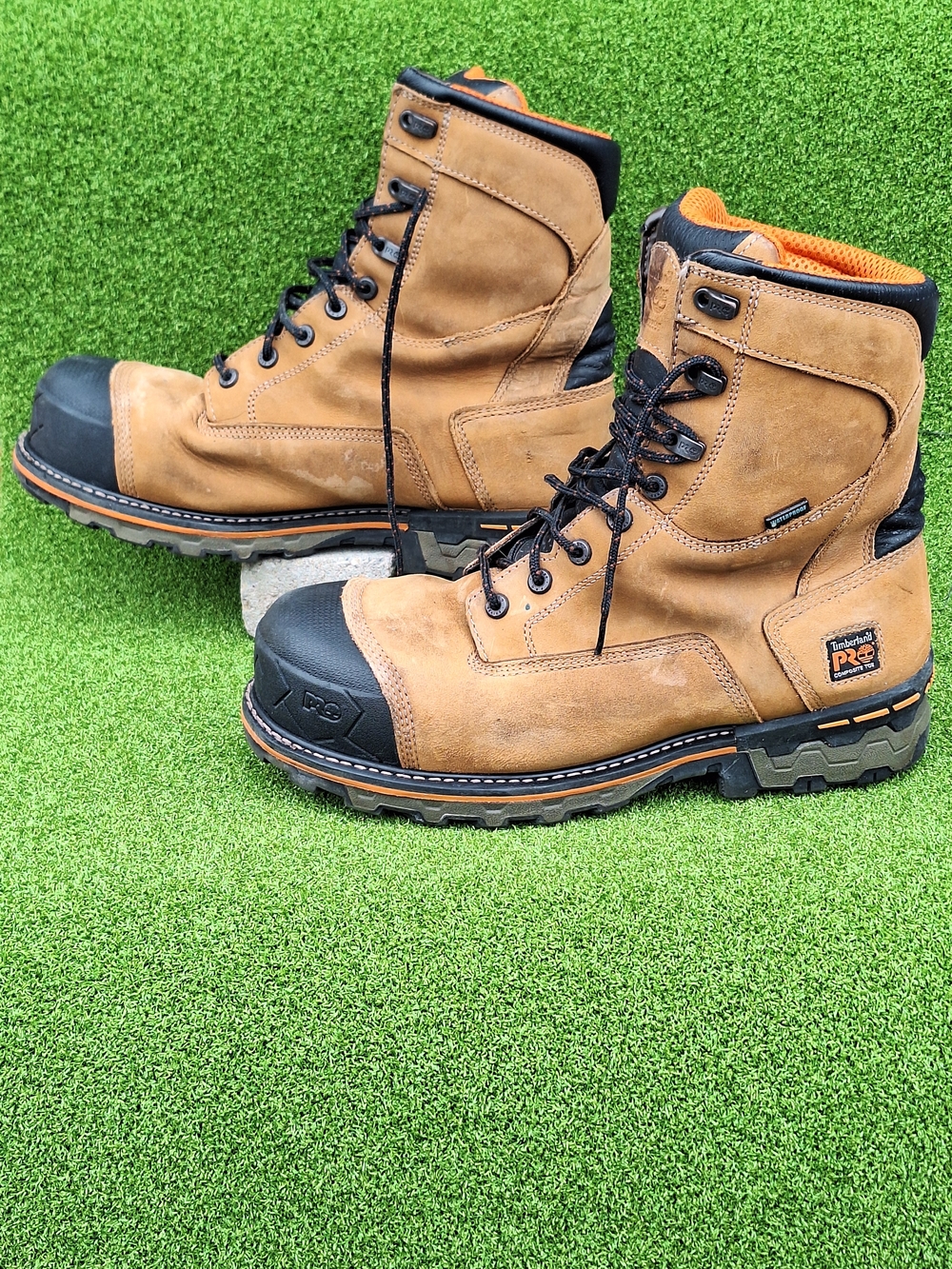 Timberland PRO Boondock  Men's 8" Composite Toe 400g Insulated Work Boot Sz 13 M